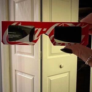 4D glasses - COCA COLA